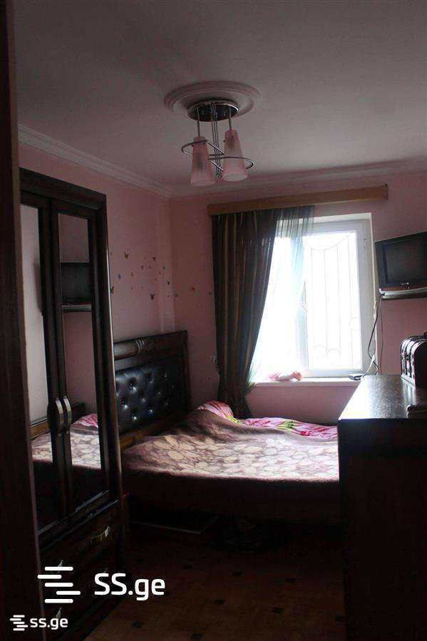 11 - 2 rooms