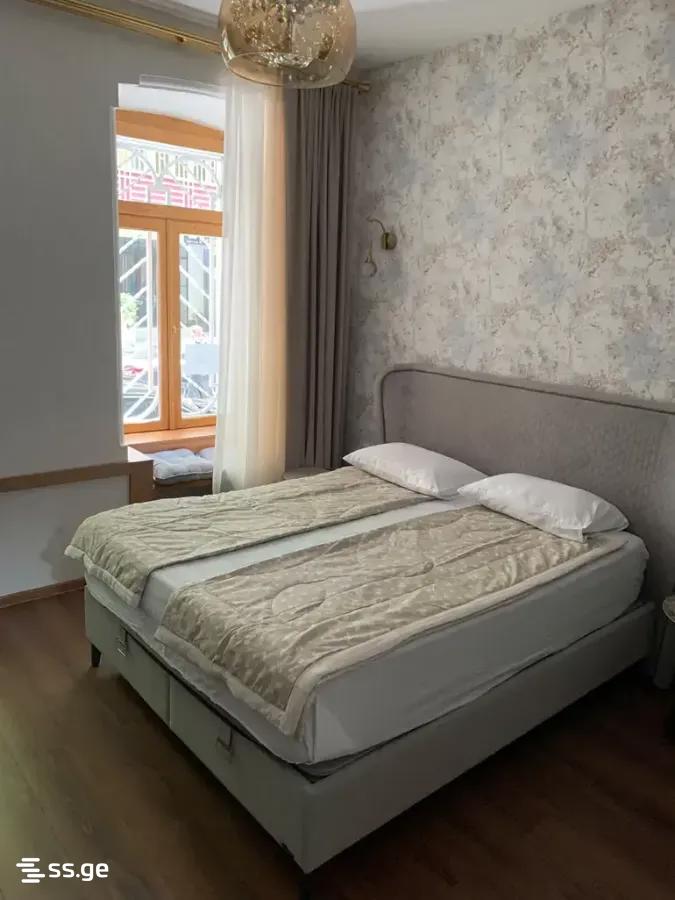 janashia st. 23 - 2 rooms