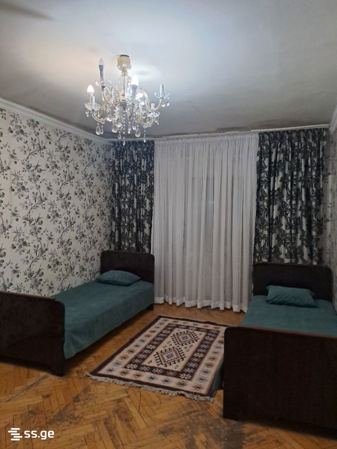 Gr. Robakidze Ave 3ბ - 1 rooms