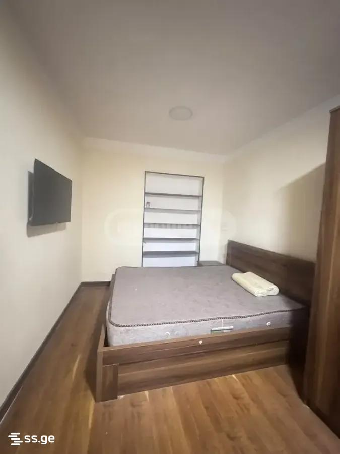 agmashenebeli ave - 3 rooms
