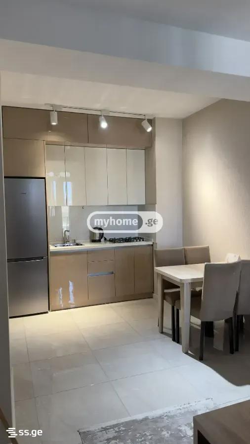 navtlugi st. 10 - 2 rooms