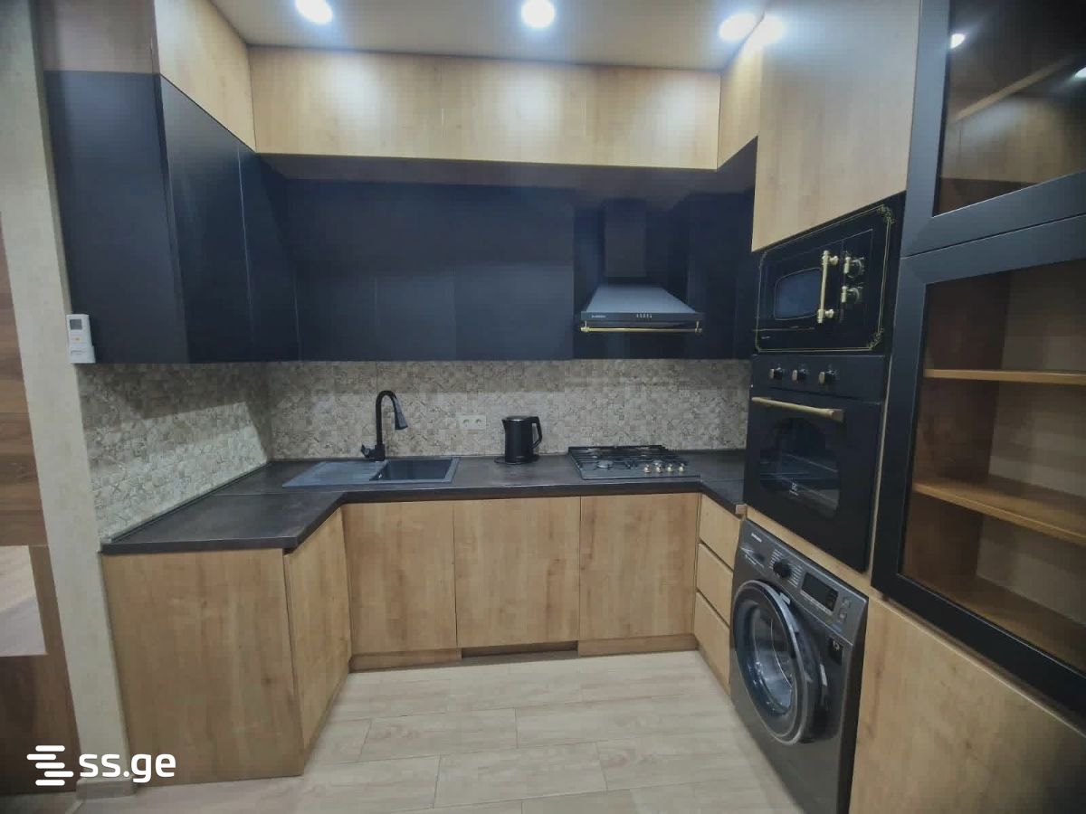 parnavaz mepe avenue 0 - 3 rooms