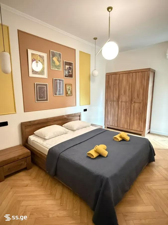 u. chkheidze st. 12 - 3 rooms