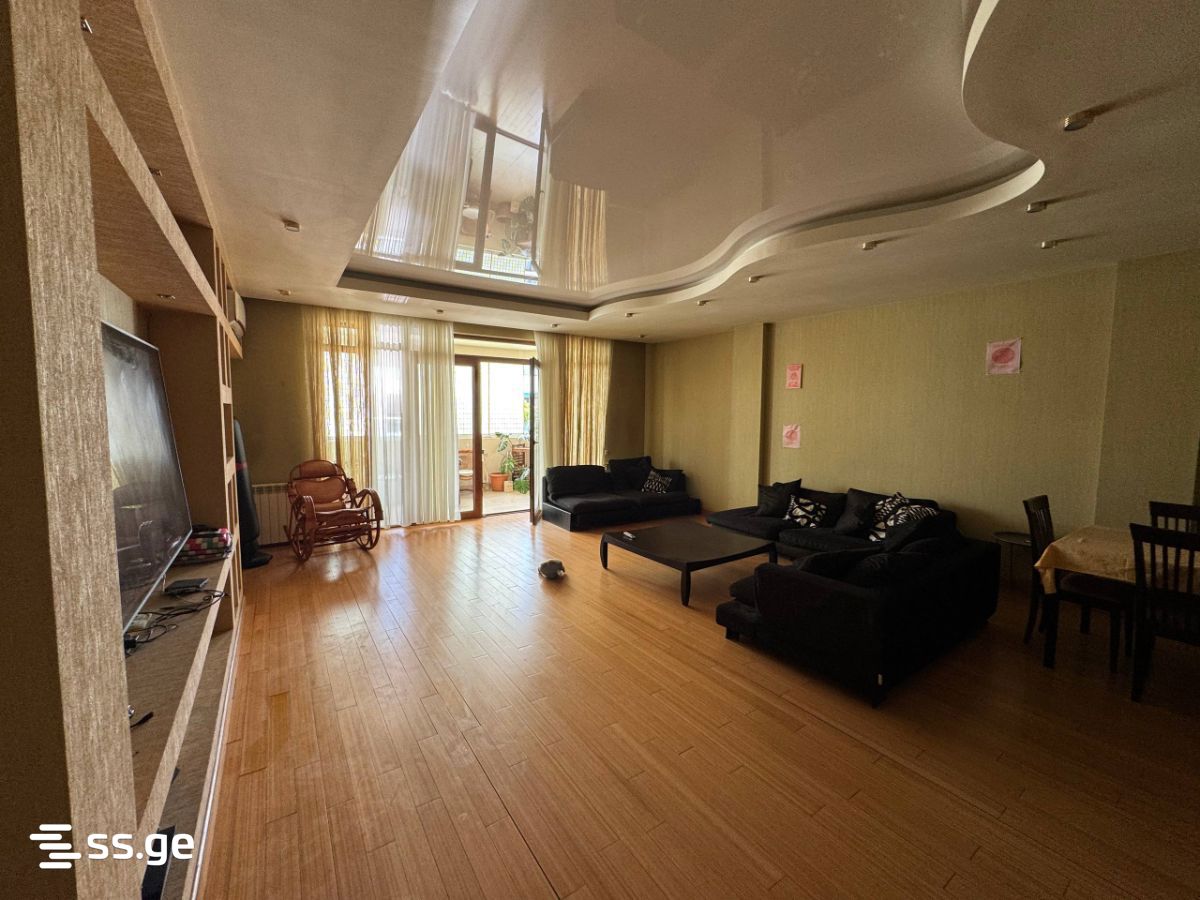 paliashvili st. 90 - 5 rooms