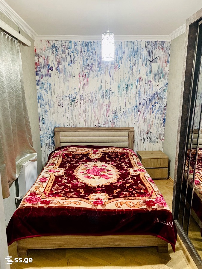 kandelaki st. 8 - 3 rooms