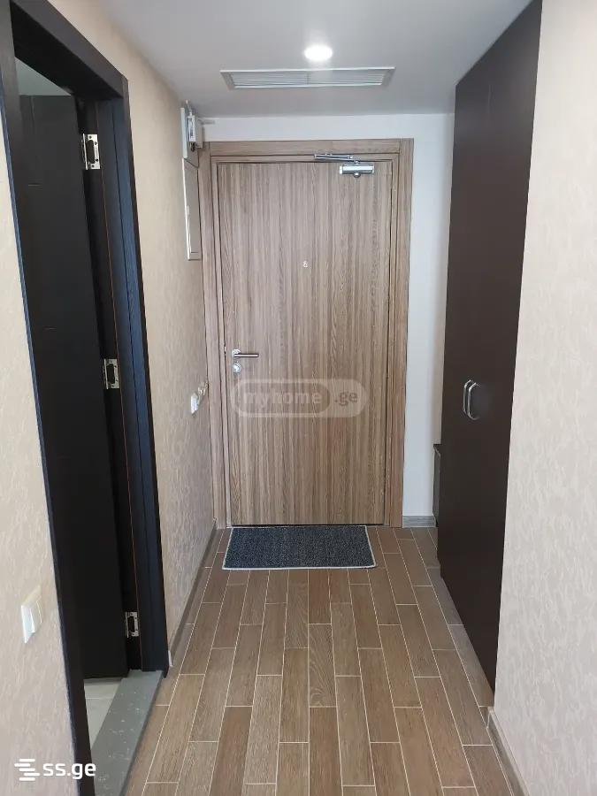 Sh. Rustaveli Ave. 61) 42 - 2 rooms
