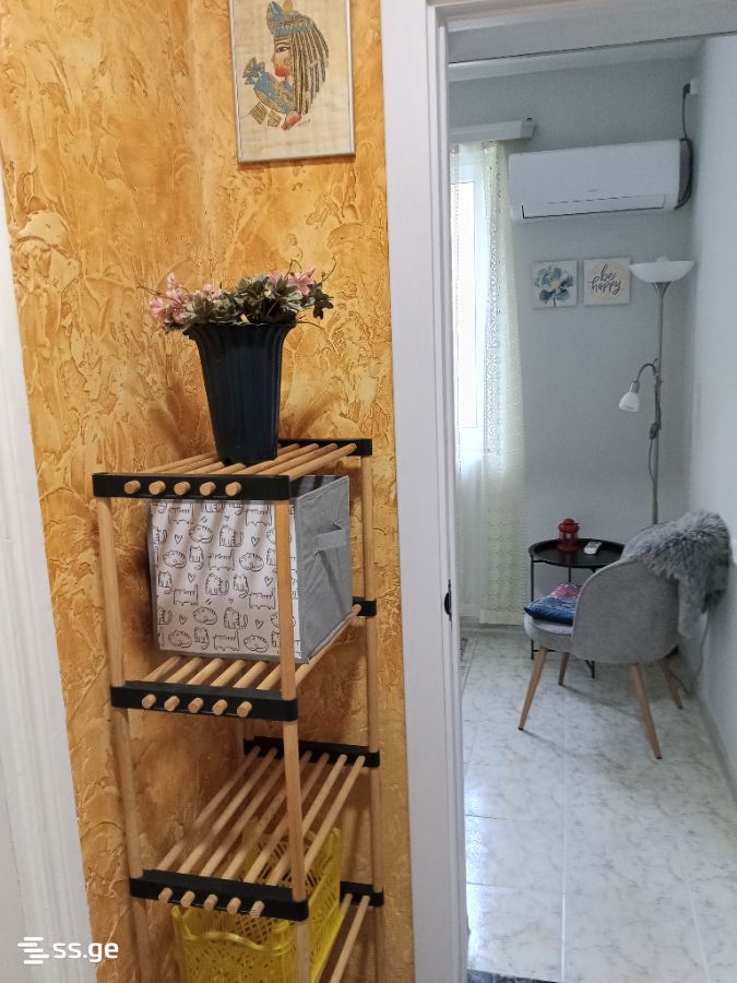 a. kereseliZi st. 5 - 2 rooms