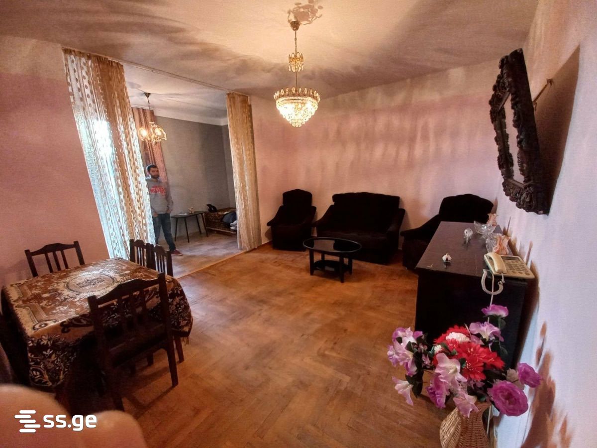 IV Microdistrict - Varketili 15 - 2 rooms