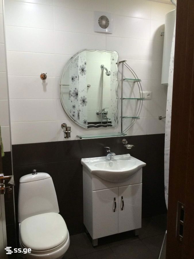 a.wereTlis avenue 70 - 2 rooms