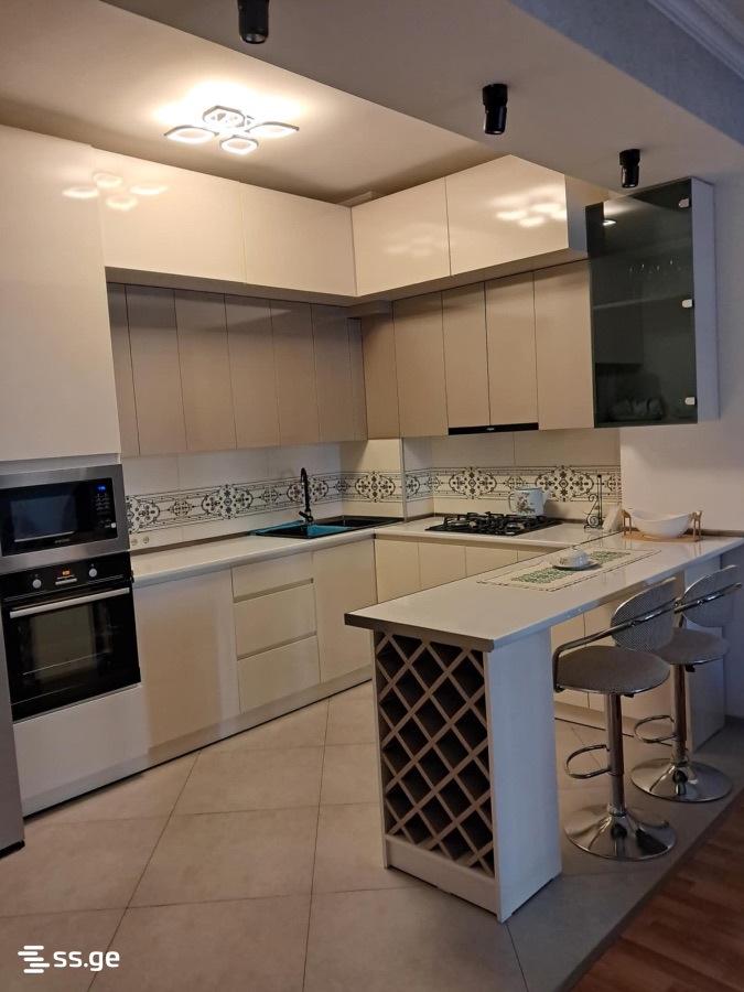 Gr. Robakidze Ave 7/5 - 4 rooms