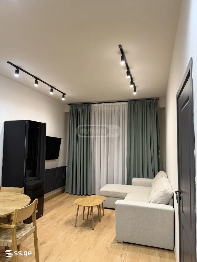 ninoshvili st. 2 - 2 rooms