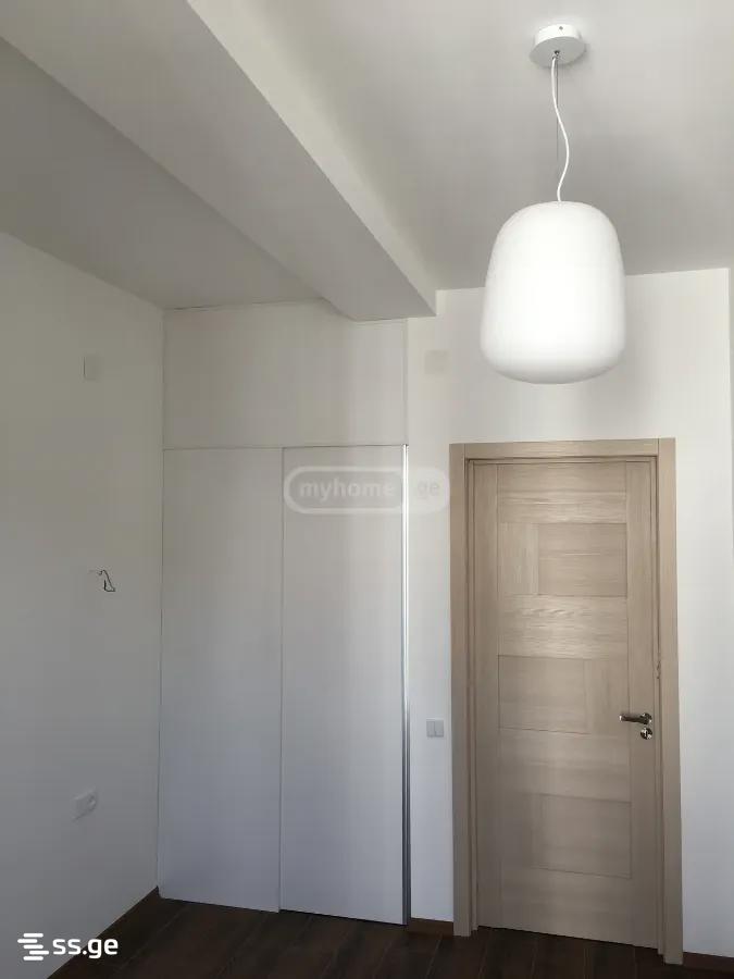 n. zhvania st. 71 - 3 rooms