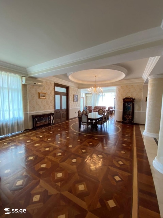 sairme mount 73 - 6 rooms