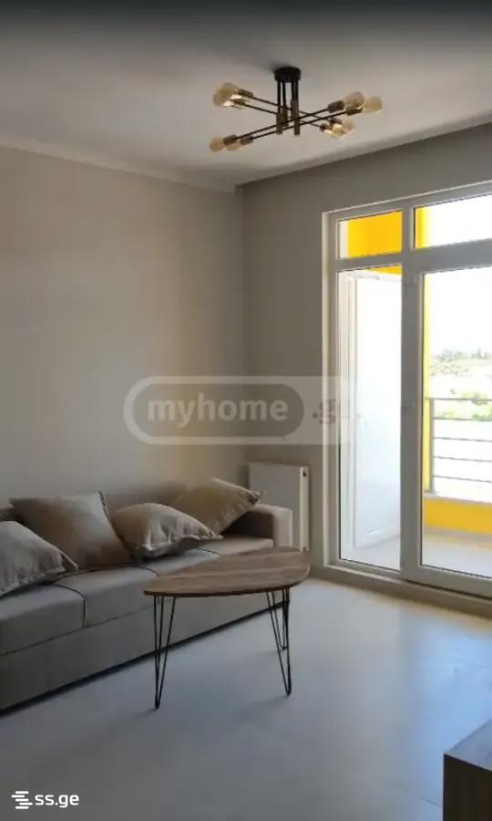 Bob walsh st. - 4 rooms