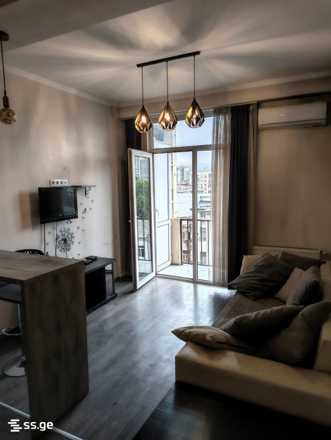 a.wereTlis avenue 117დ - 3 rooms