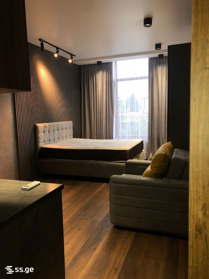 37 - 1 rooms