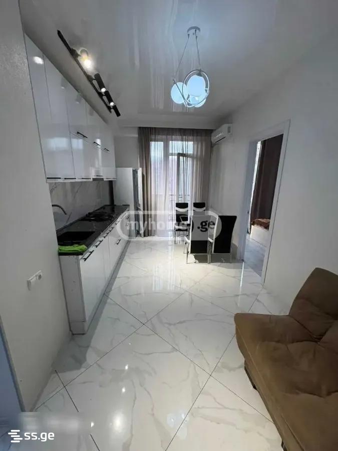 17 Shindiseli gmiri st. 17 - 3 rooms