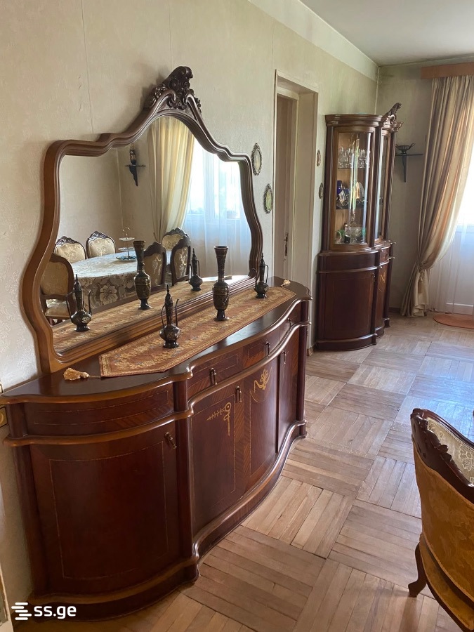 noneshvili st. 8 - 2 rooms