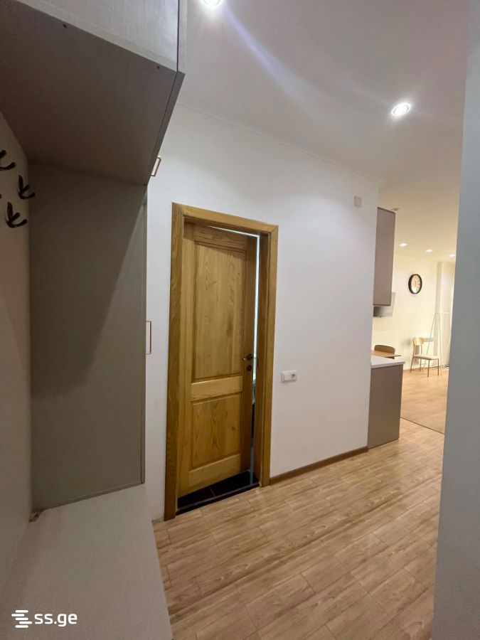 96 - 1 rooms