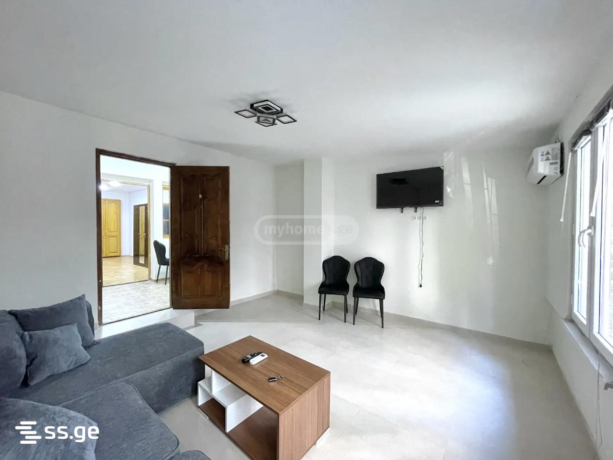 Chavchavadze st. 37 - 2 rooms