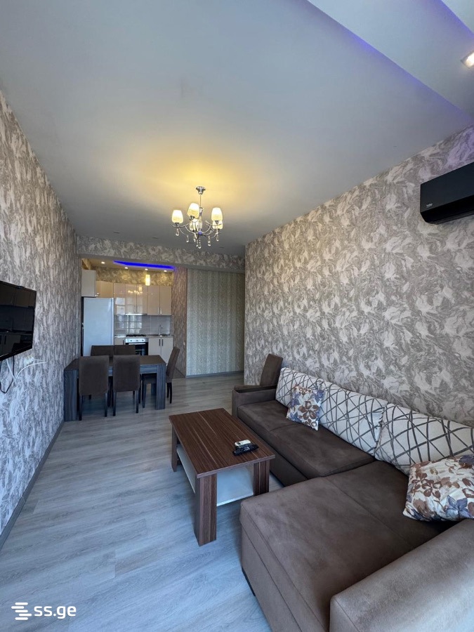 kandelaki st. 15 - 2 rooms