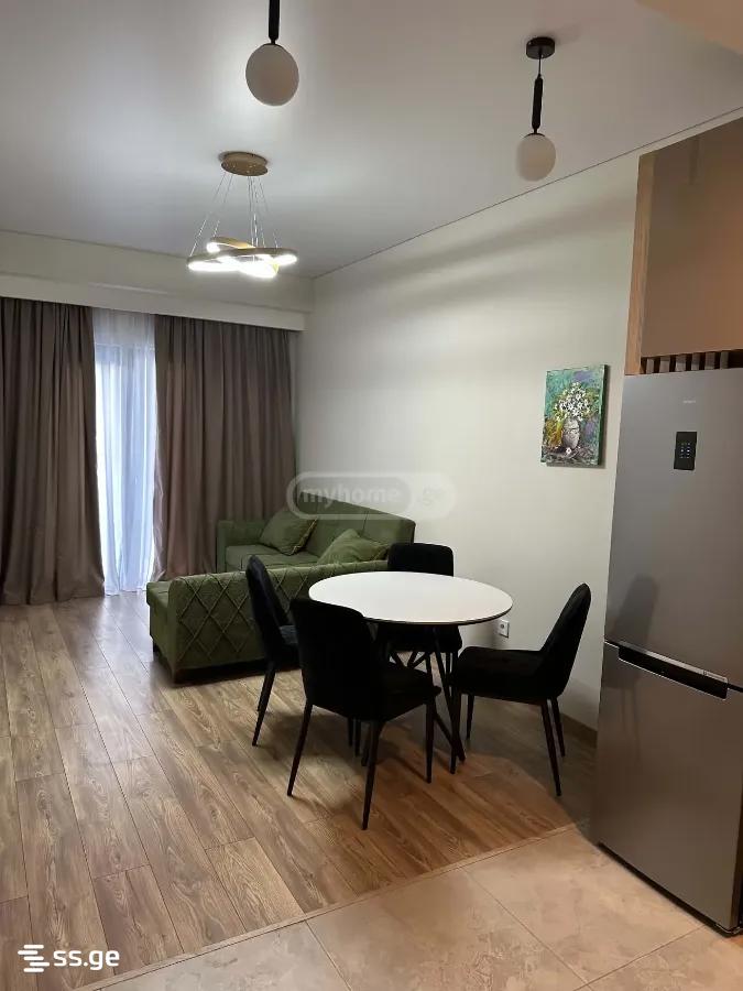mirckhulava st. 9 - 3 rooms