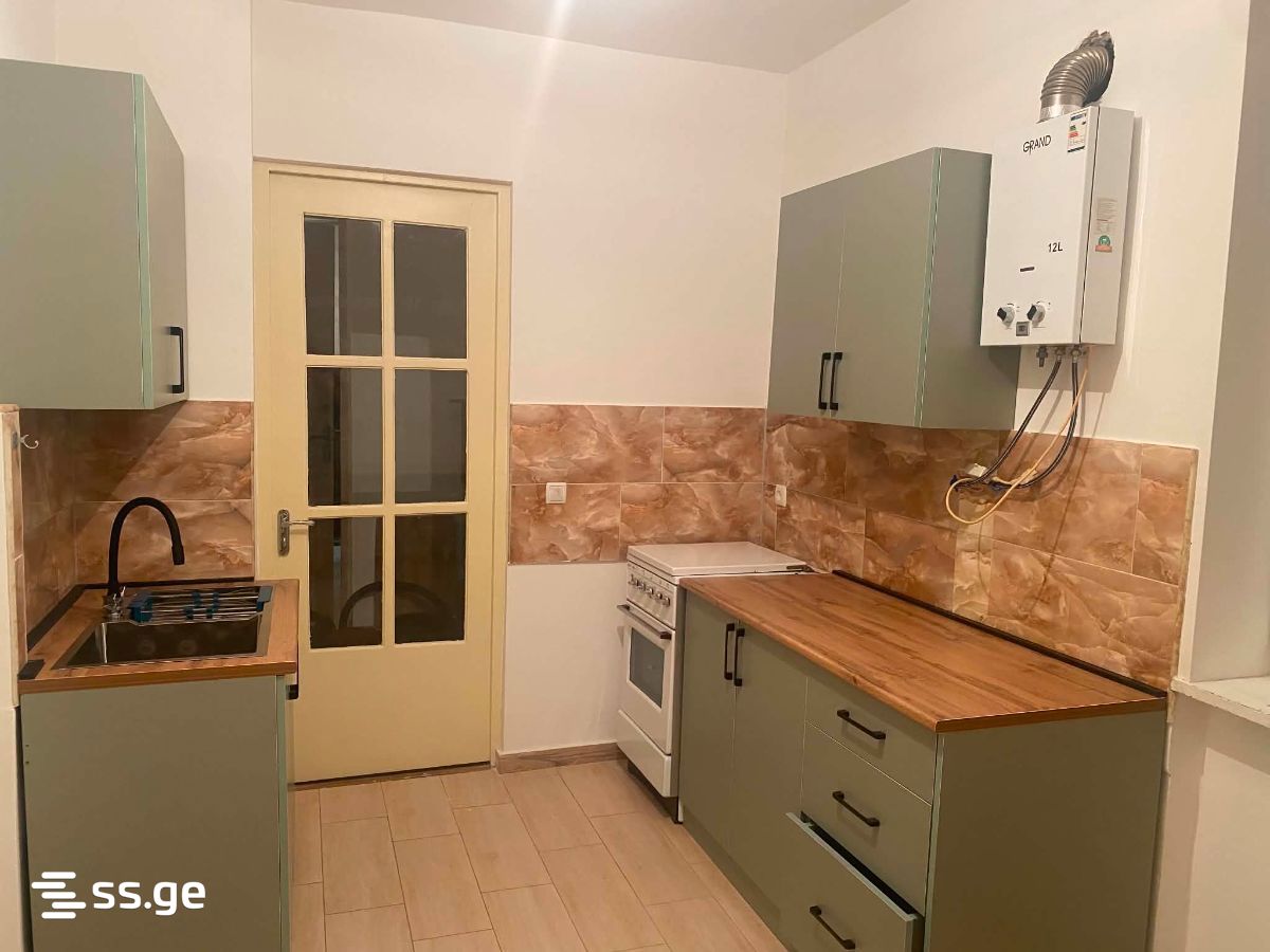 11 - 3 rooms