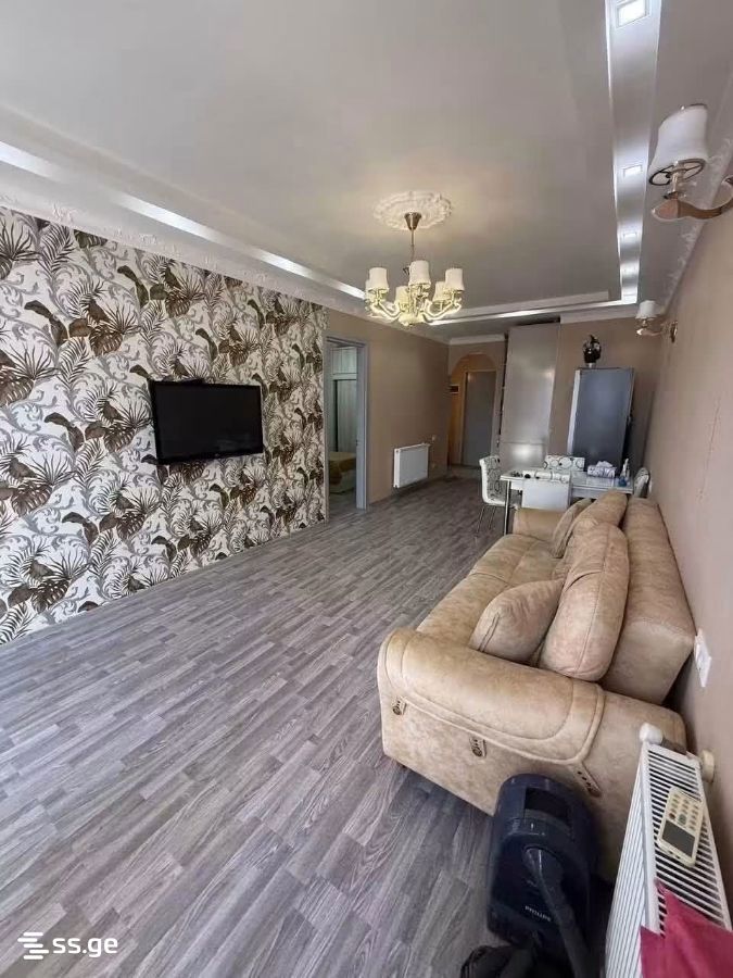 Vazha-Pshavela st. 53 - 3 rooms