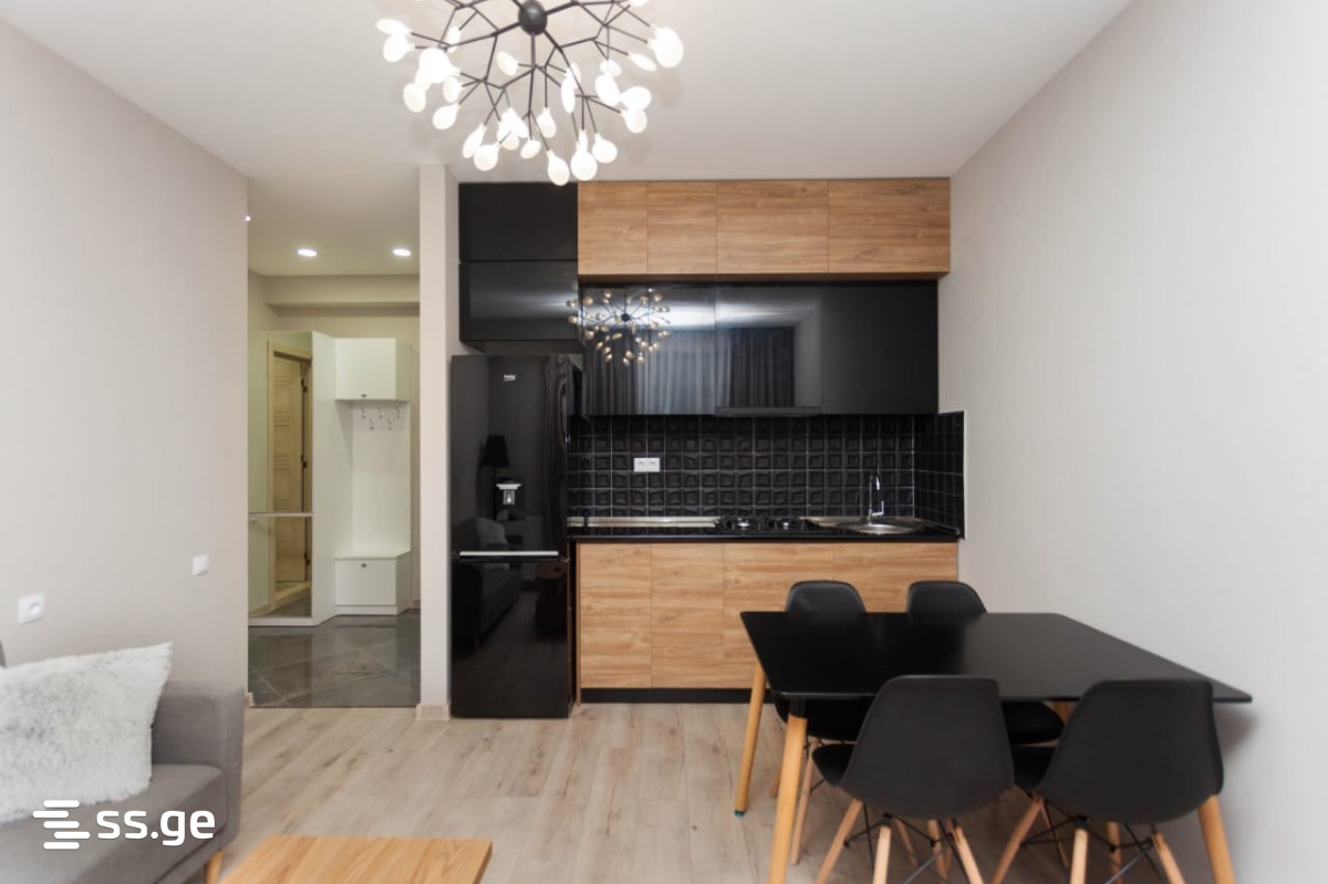 Tinatini st. 4 - 2 rooms