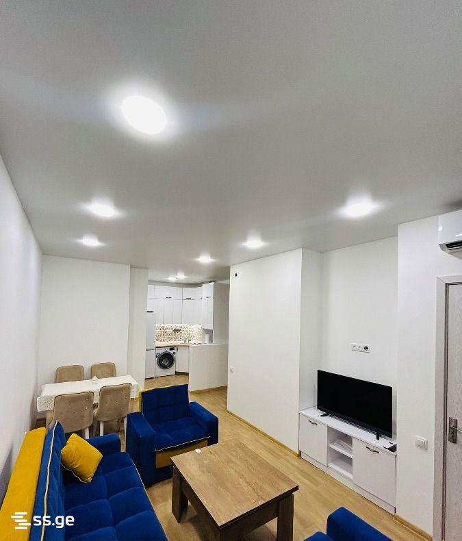 a.wereTlis avenue - 3 rooms
