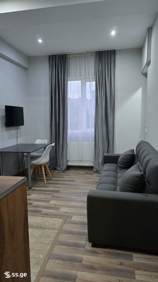 kaloubani st. 22 - 2 rooms