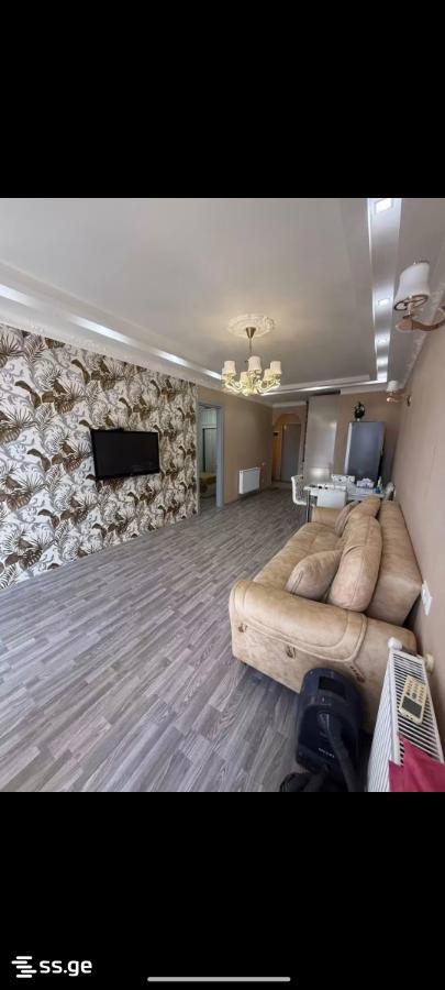 Vazha-Pshavela st. 53 - 3 rooms