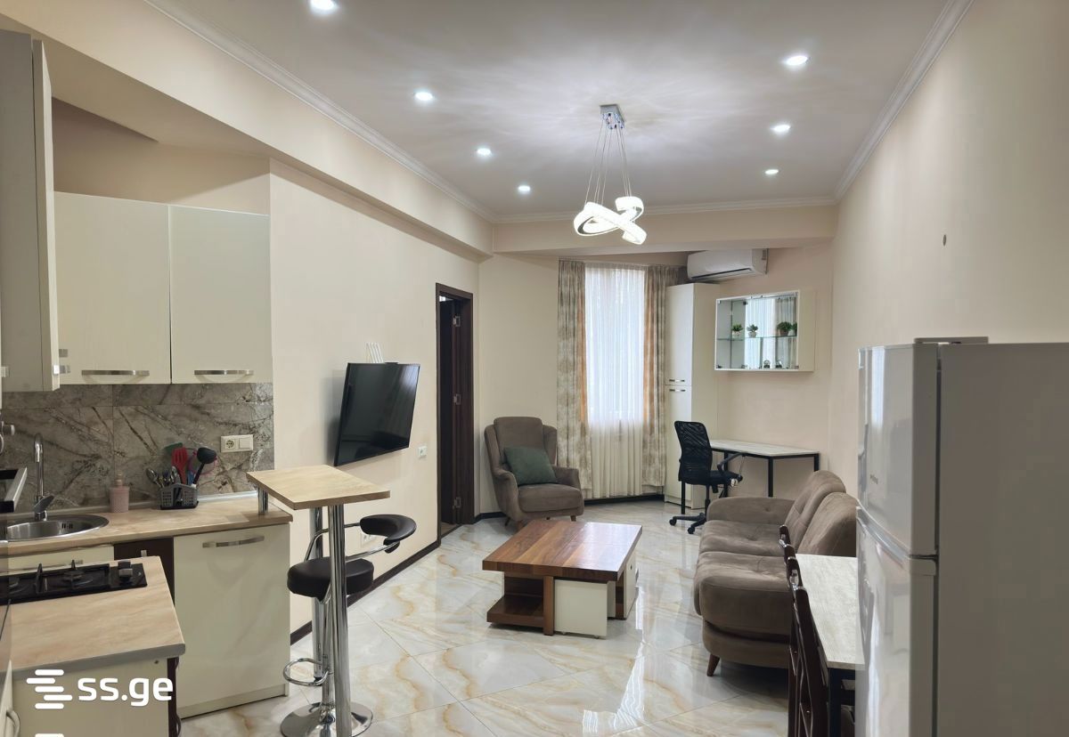 B.Kvernadze st. 35 - 2 rooms