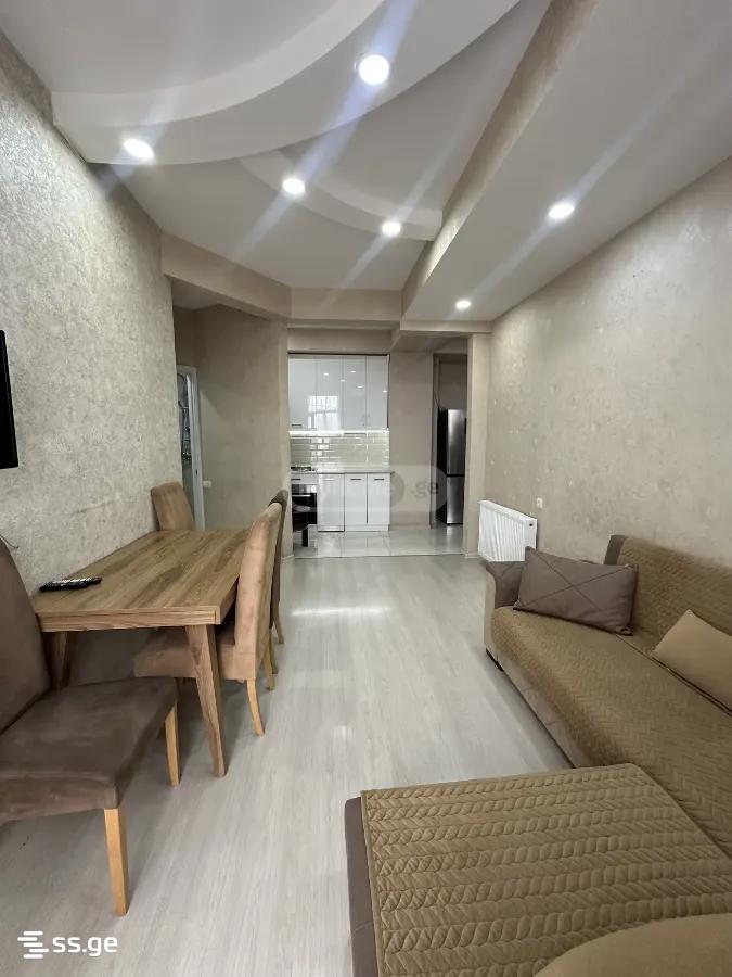 Vepkhistkaosnis st. 1 - 3 rooms