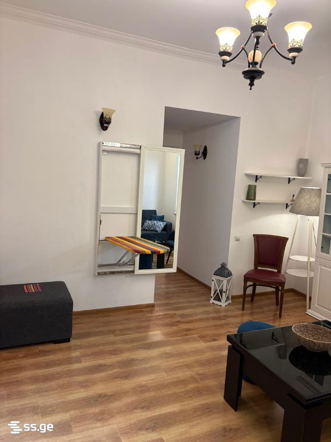 a.razmadze st. 51 - 3 rooms