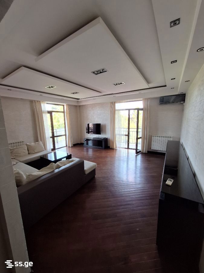 gogebashvili st. 50 - 3 rooms