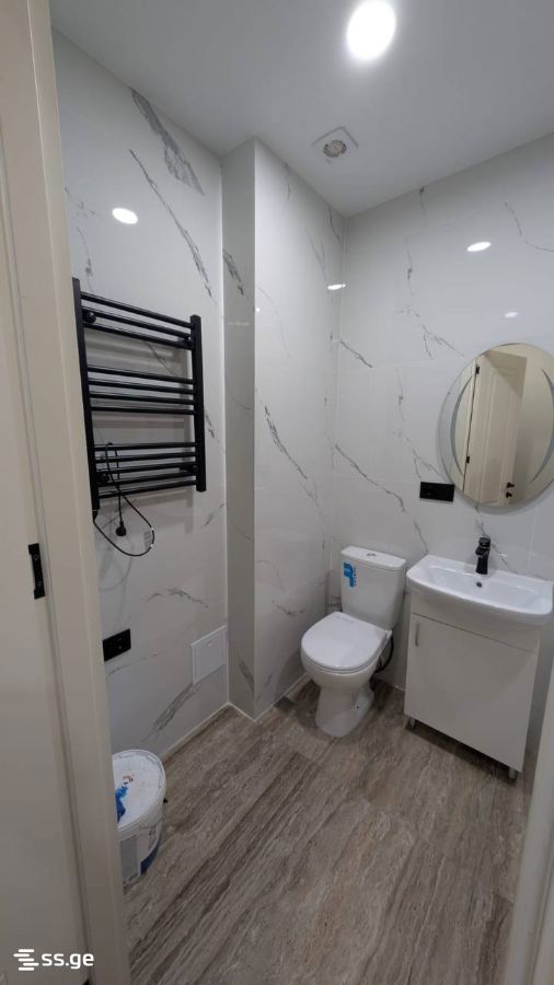 41 - 1 rooms