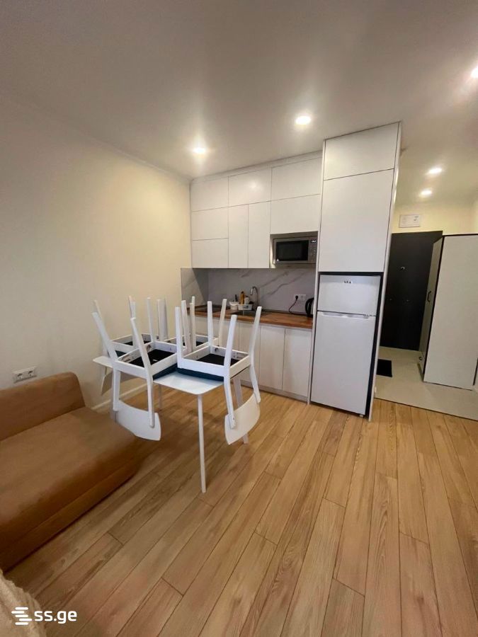 131 - 1 rooms