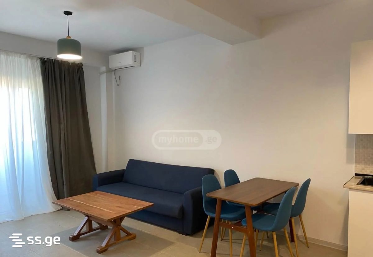 chkondideli st. 40 - 2 rooms