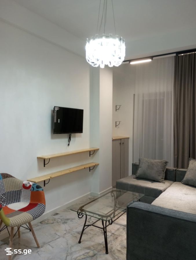 chkondideli st. 34 - 2 rooms