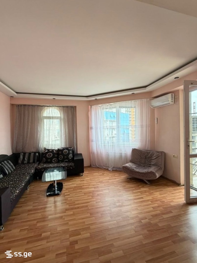 Sh. Rustaveli Ave. 61 - 3 rooms