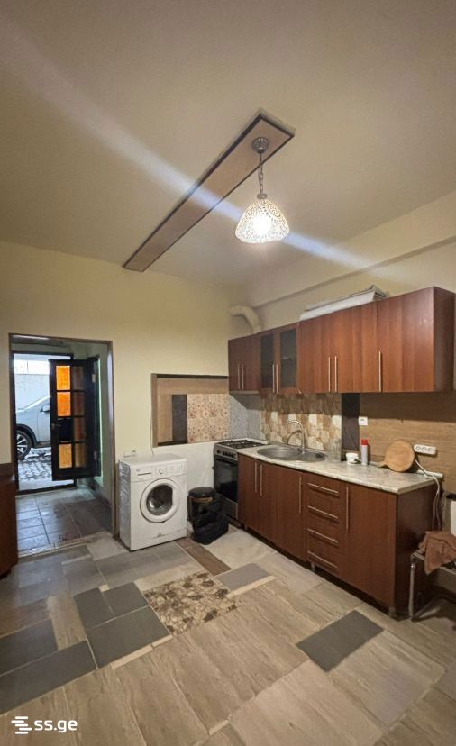 Kamani st 3 - 3 rooms