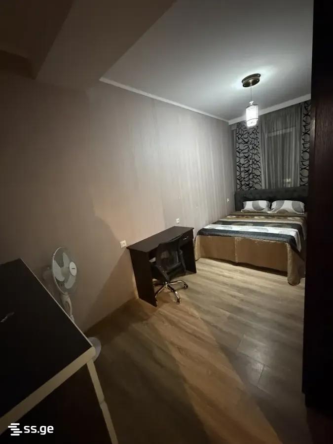 Vepkhistkaosnis st. - 3 rooms