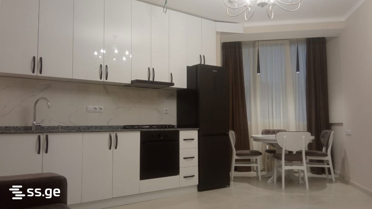 Bagrationi str. 130 - 3 rooms