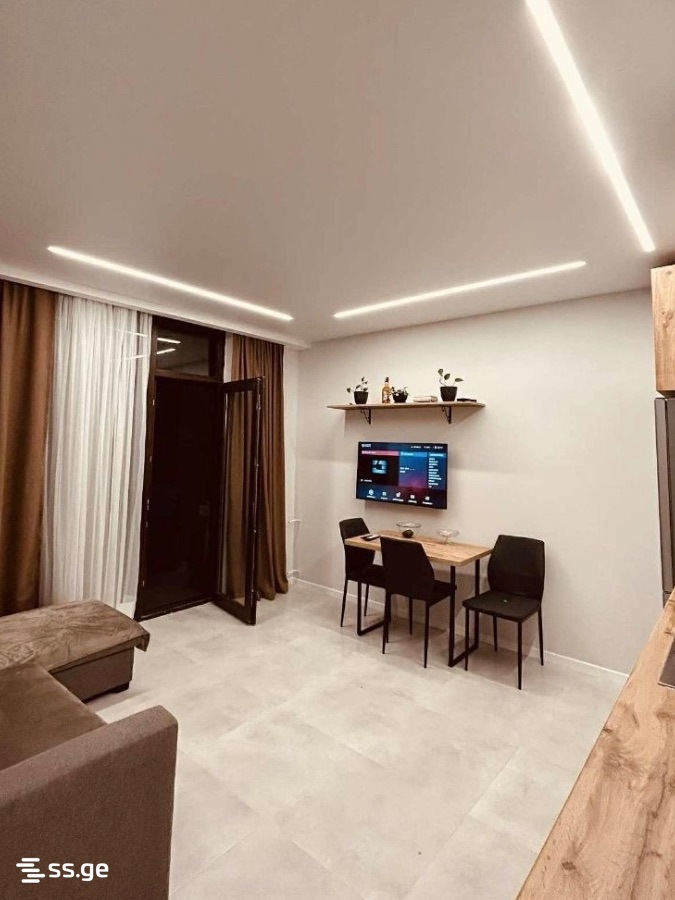 13 - 2 rooms