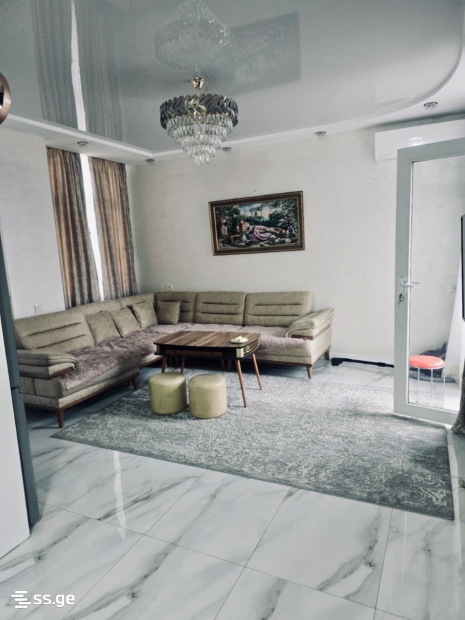 13 - 4 rooms