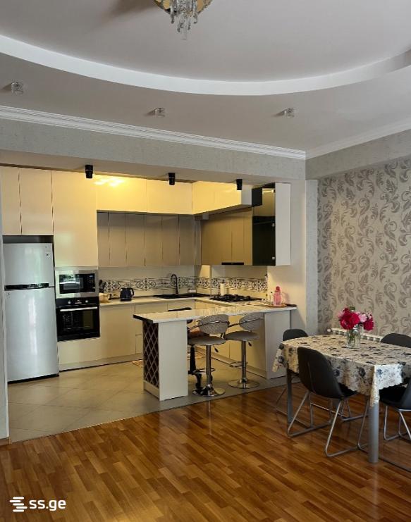 Gr. Robakidze Ave 5 - 4 rooms