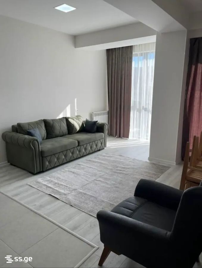 Beri Gabriel Salosi Ave. - 3 rooms