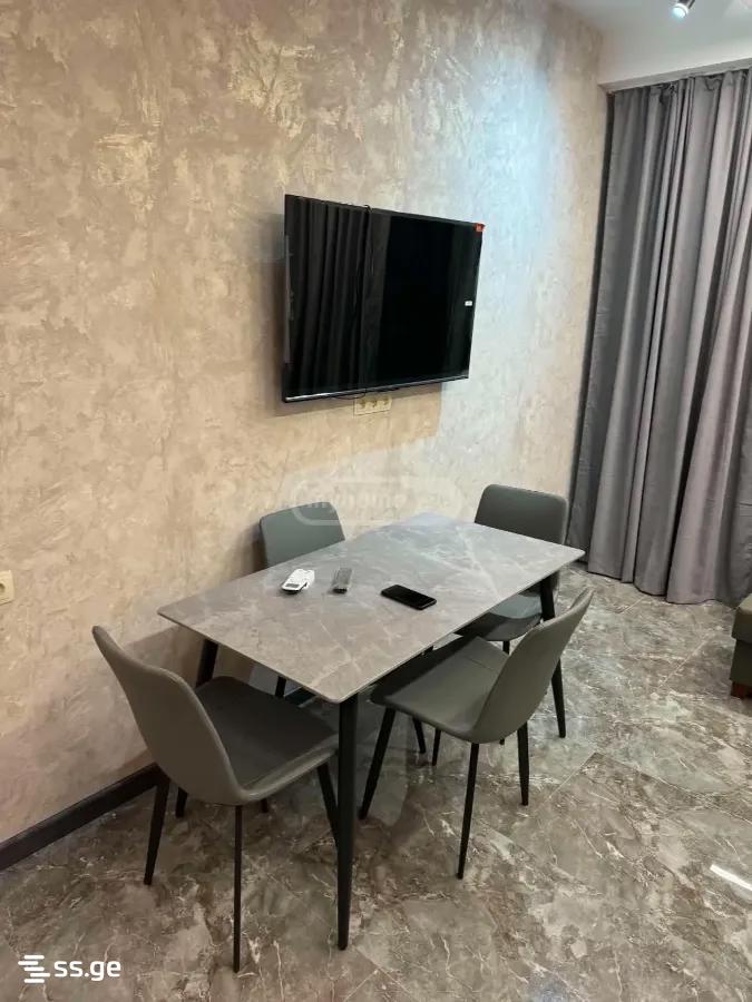 Sukhishvili st. 1 - 3 rooms