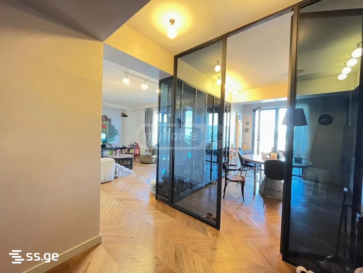 Nekerchkhli st. - 5 rooms